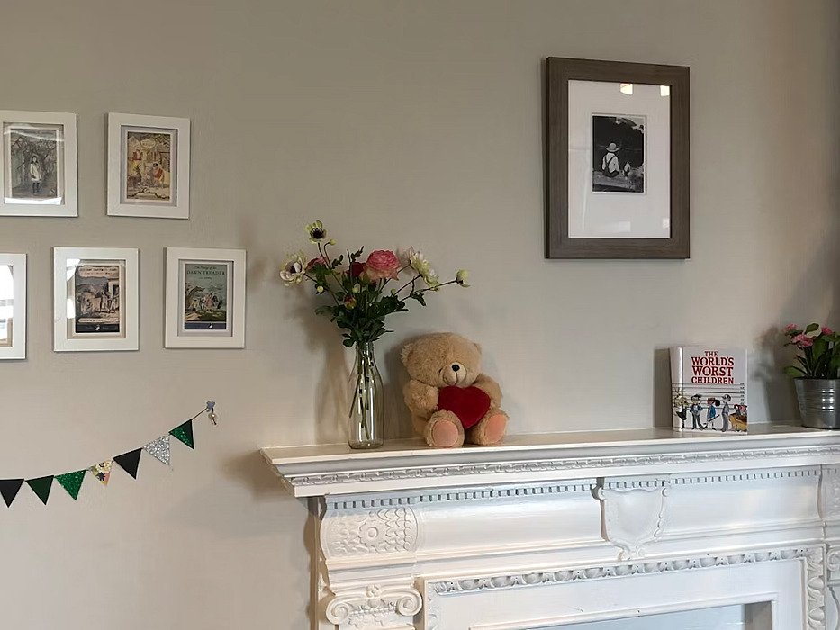 Mantelpiece with a teddybear