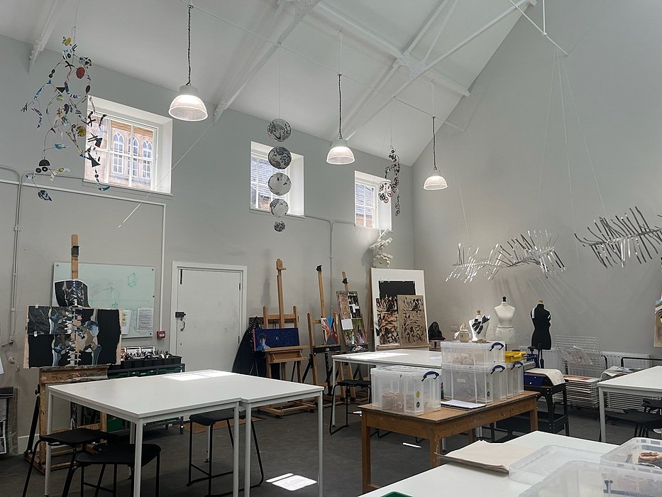 Art classroom with workstations at English boarding school