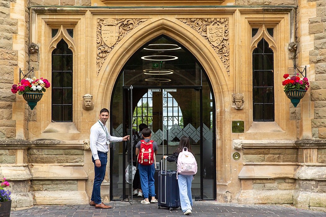 Students at the arriving at Malvern College's main entrance for their Summer School