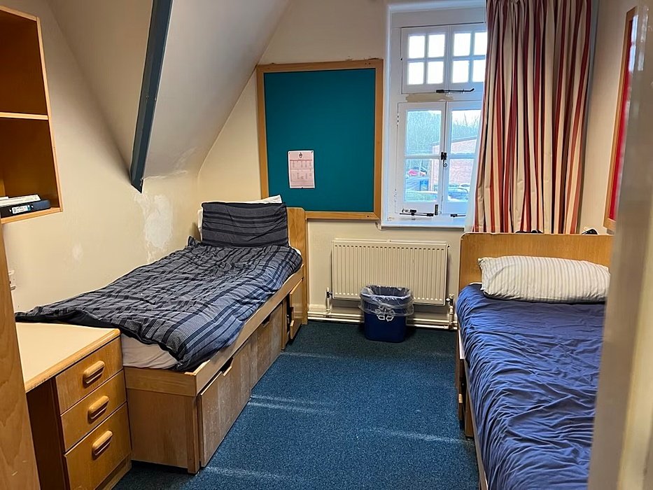 boys room with two single beds