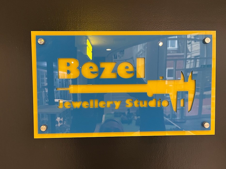 Sign for the Bezel Jewellery Studio at St Edward’s Oxford.