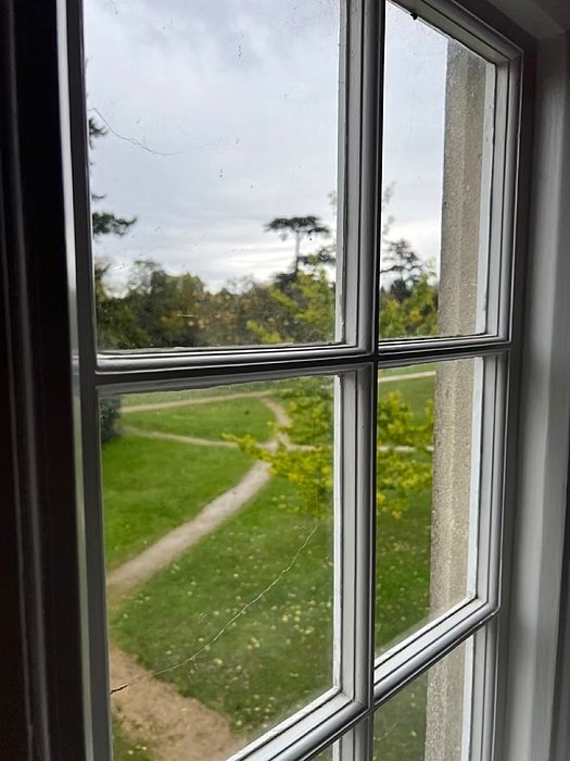 Room with a view on the victorian Gardens