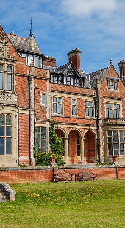Frensham Heights School