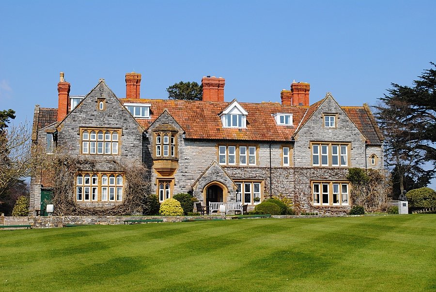 The Millfield School from the front with its beautiful old main building
