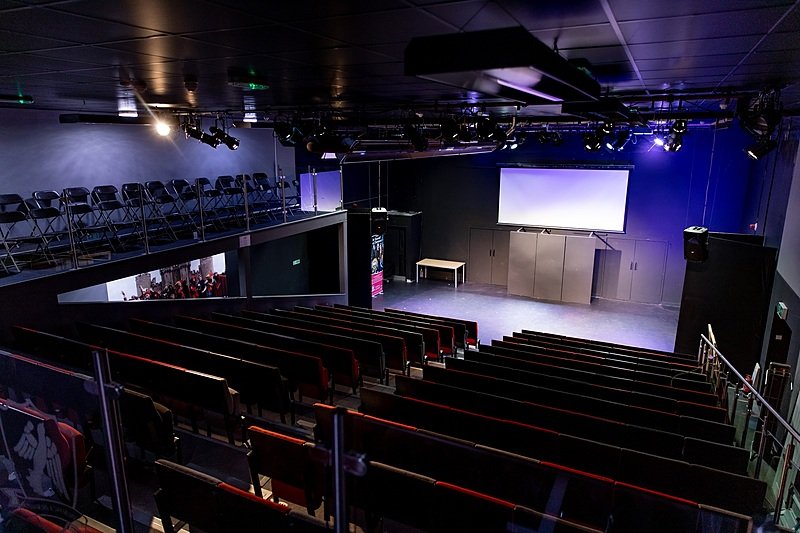The school's own theatre at Claremont School